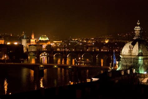 saint laurent praha fotky